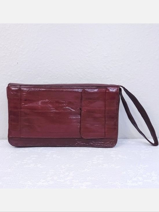 Handbags - Vintage EEL Skin Clutch